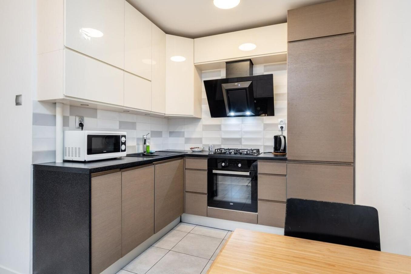 ורשה Avocado Apartment 2 Rooms In The City Center מראה חיצוני תמונה